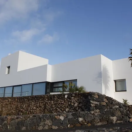 Luxury Volcano 度假居 *